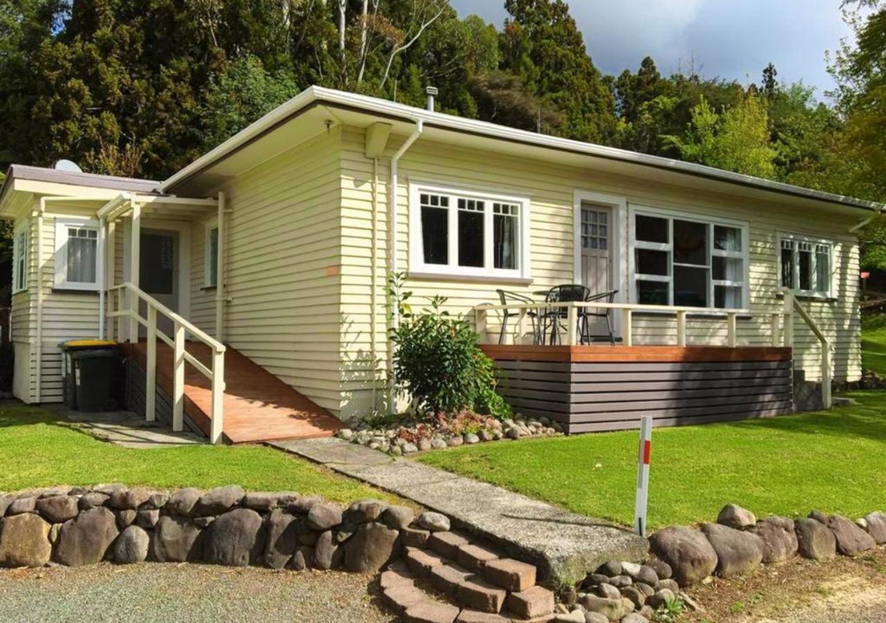 Sapphire Springs Holiday Park And Thermal Pools Katikati Exteriér fotografie