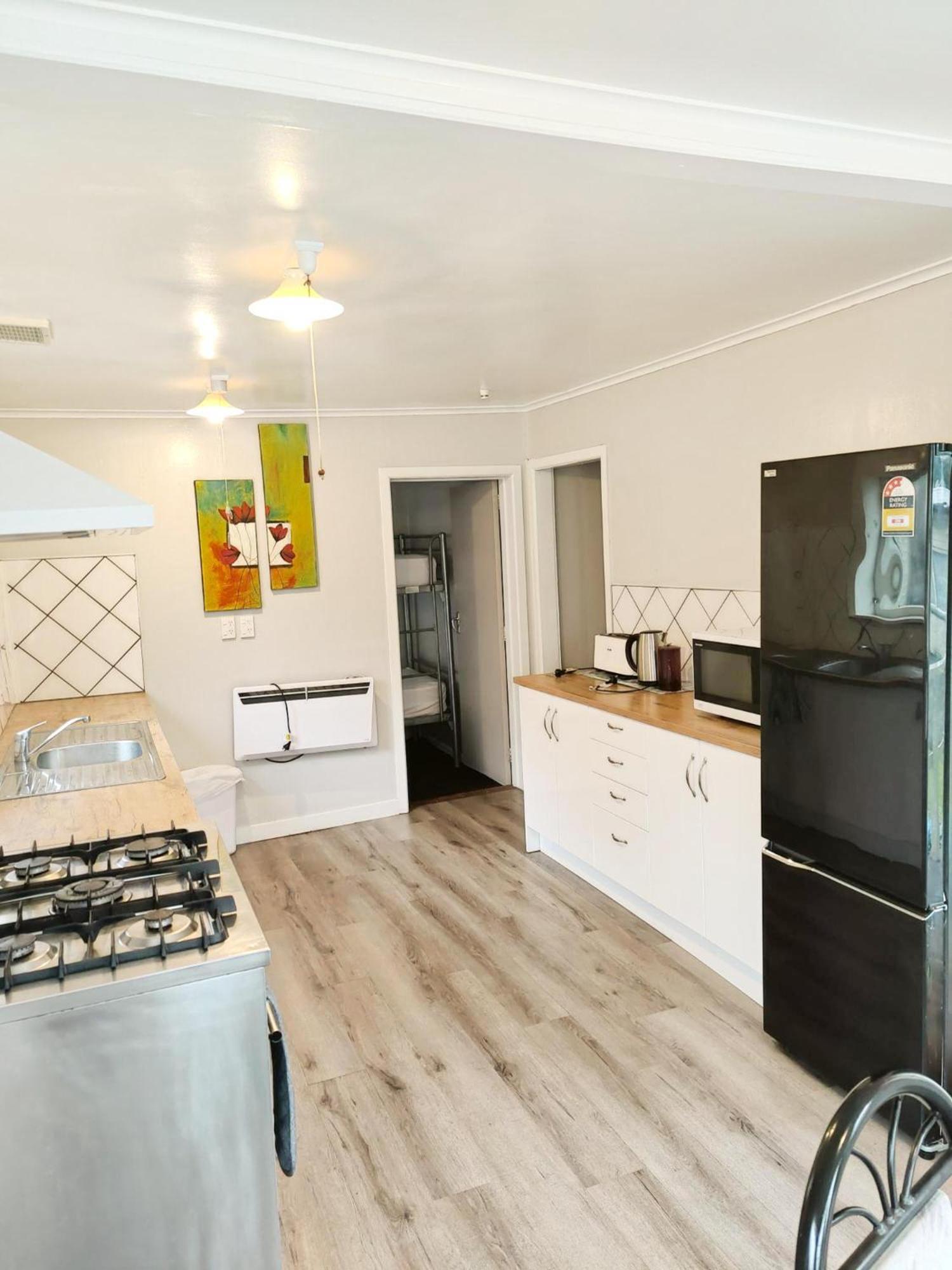 Sapphire Springs Holiday Park And Thermal Pools Katikati Exteriér fotografie